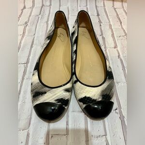 GIUSEPPE ZANOTTI Flats Shoes
Black Gray Patent Leather Womens Sz 39.5